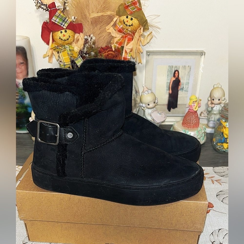 Uggs